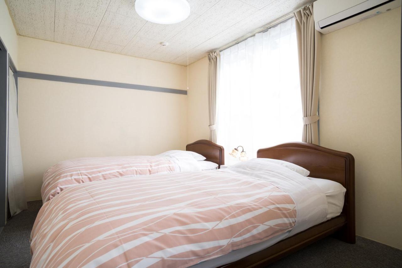 Enoshima Apartment Hotel Fujisawa Exterior photo